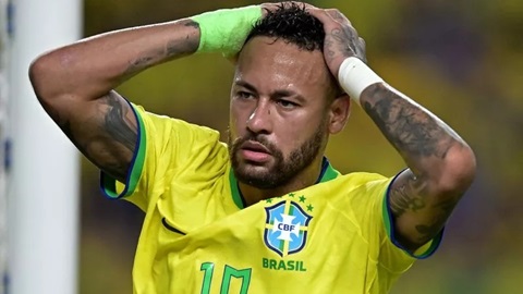 Neymar nhắn tin đòi xem ảnh nóng của sao khiêu dâm